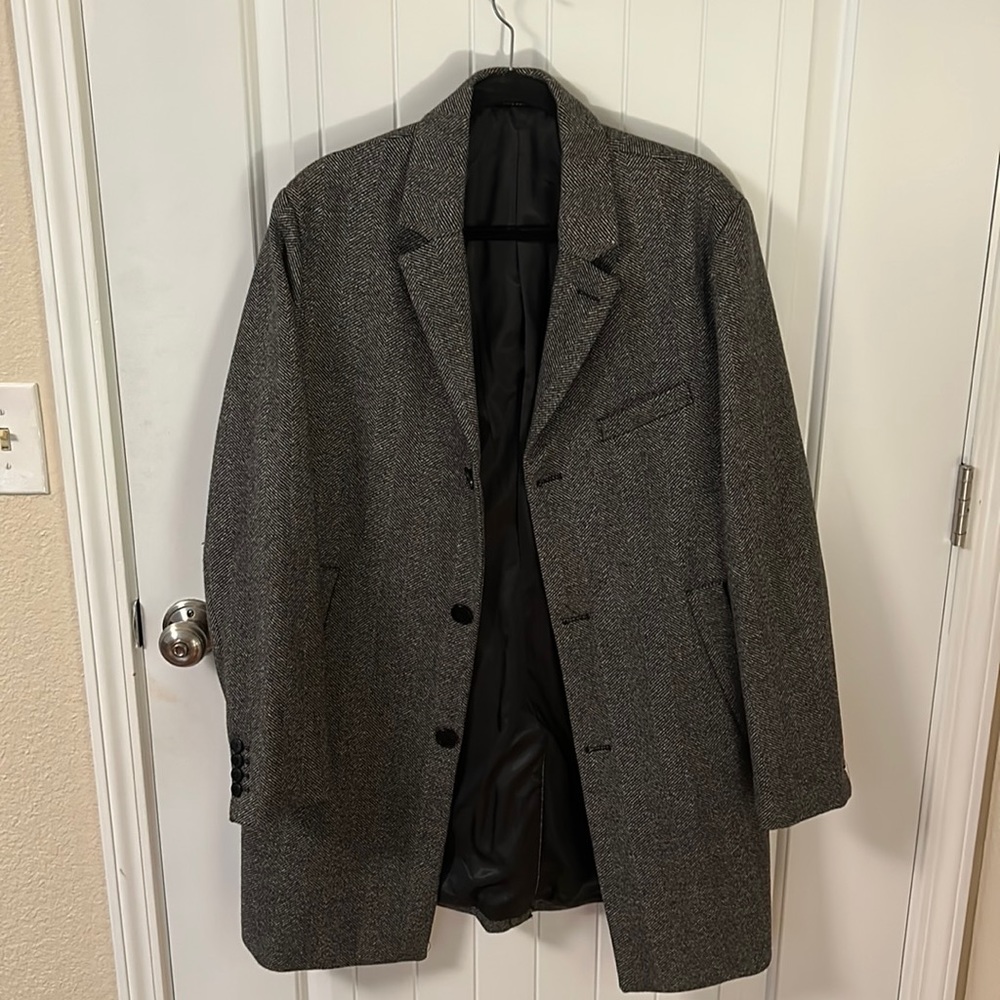 H&M coat. Size is 46R